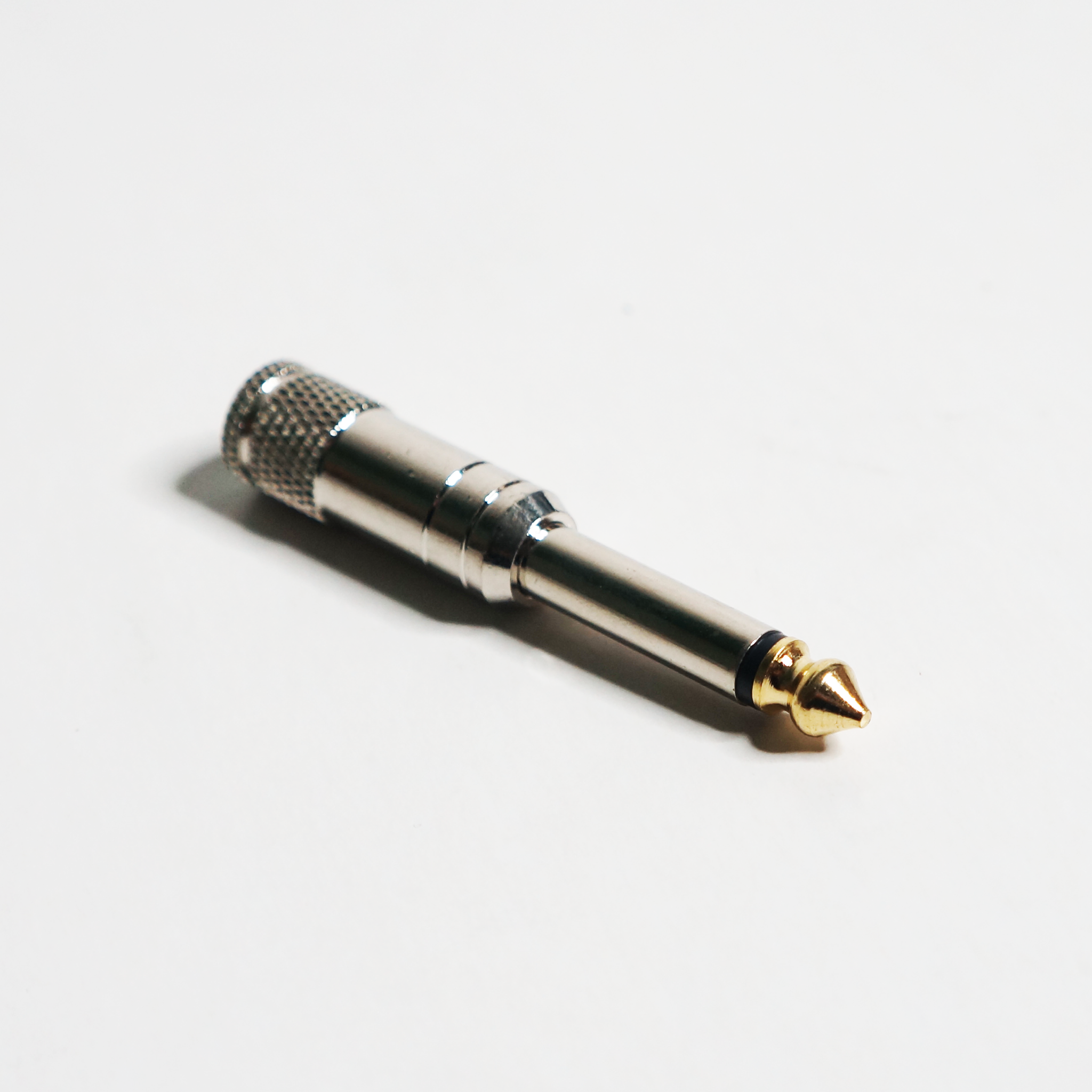 Soundking CJ2M020 Solderless 1/4" Jack
